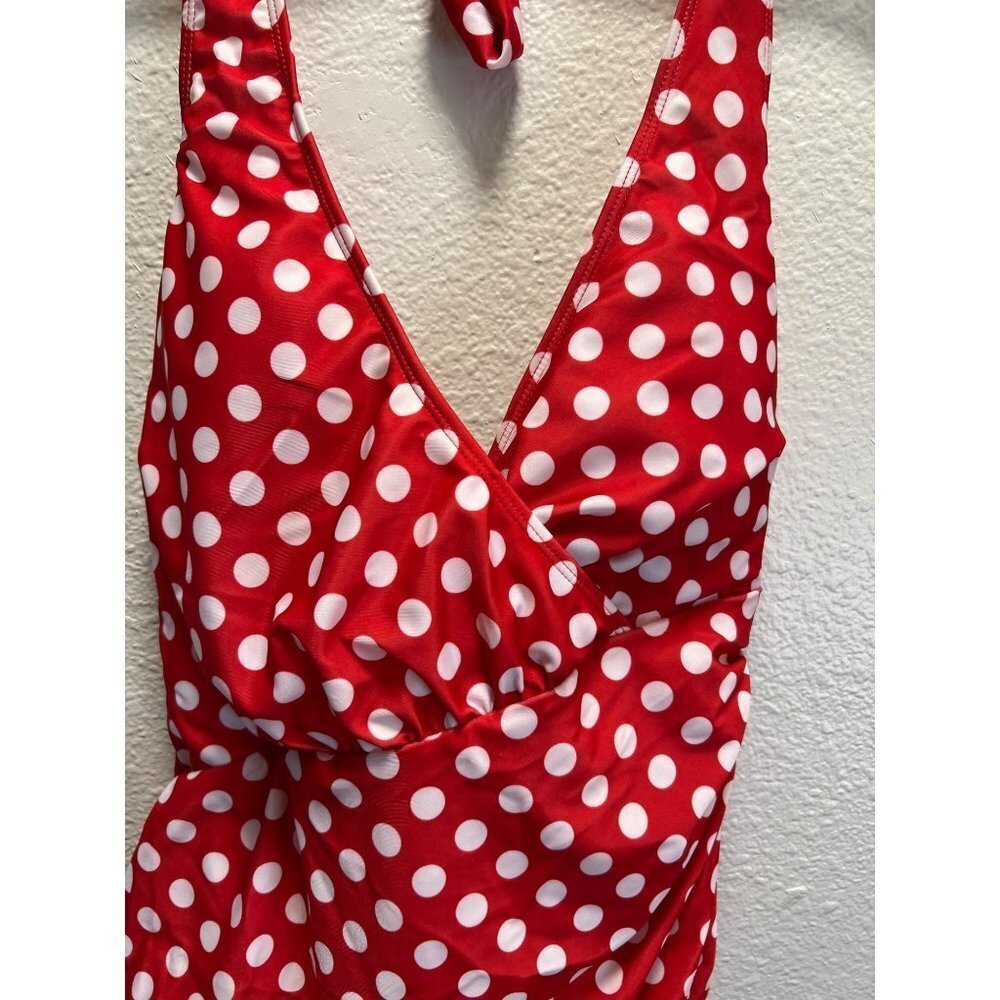 Polka Dot Halter  one piece Unbranded Woman’s Size Large